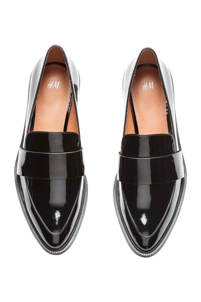 Mocasines charol H&M (35€)