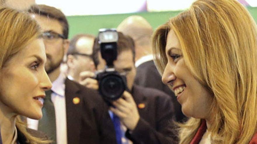 La Reina Letizia y Susana Díaz, en otro acto en 2015.