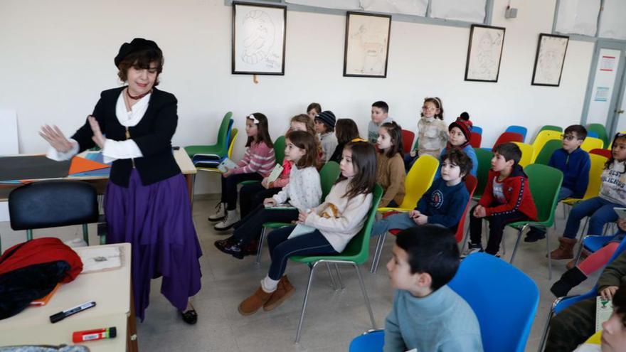 Violeta Monreal, la semana pasada, en el colegio del Vallín. | M. V.