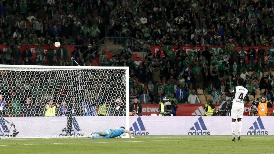 Hernández Hernández envió los penaltis al fondo del Betis