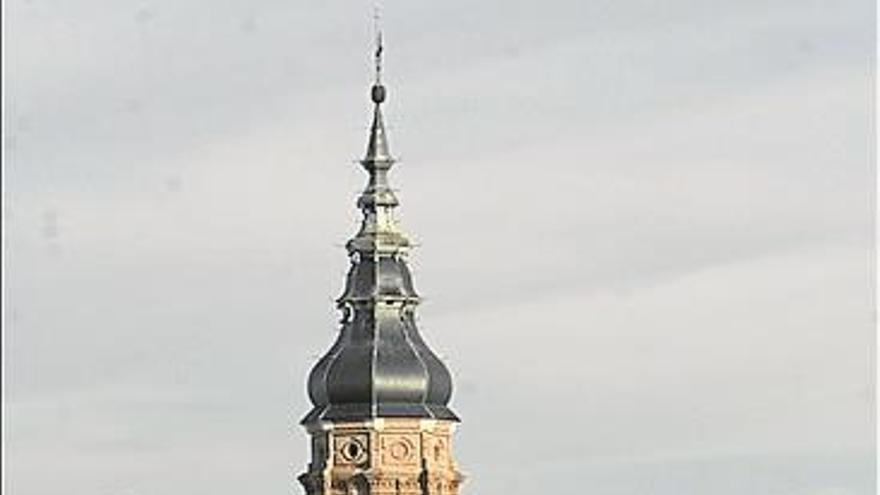 La torre de la colegiata se abre a las visitas