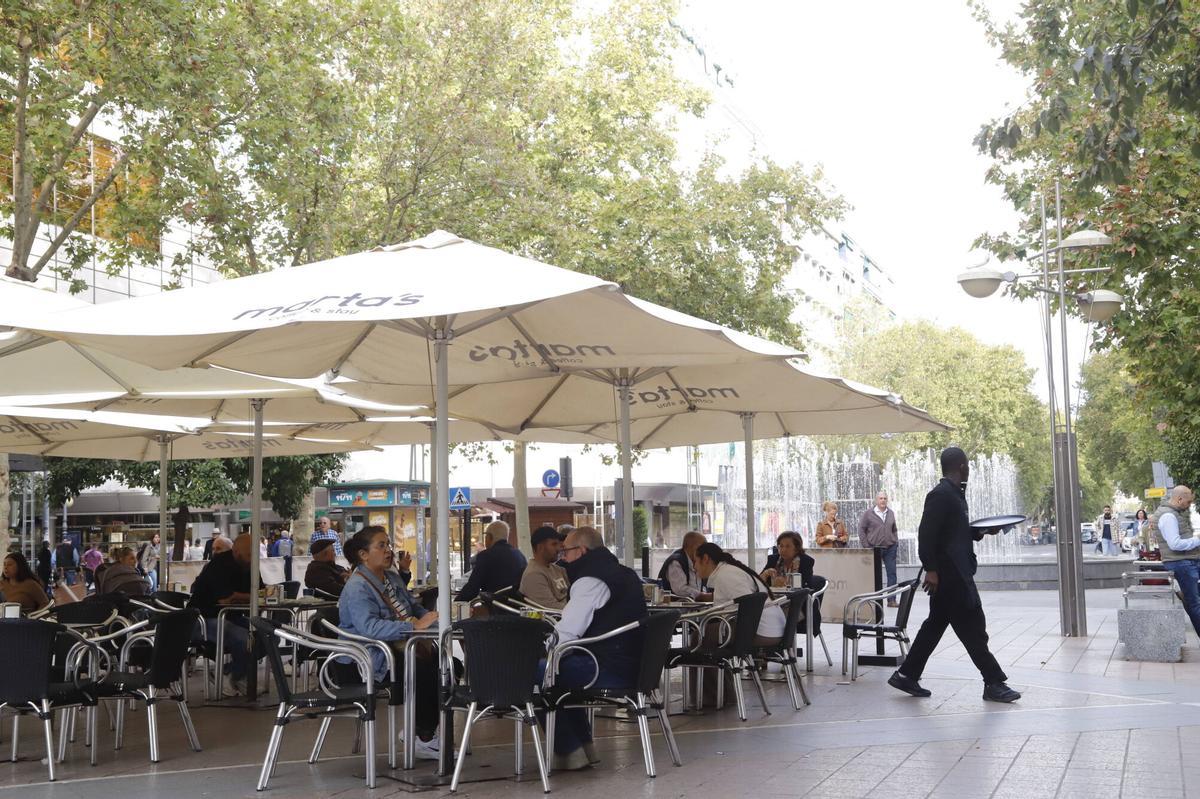 El consumo en restaurantes y hoteles encabeza la subida de los precios.