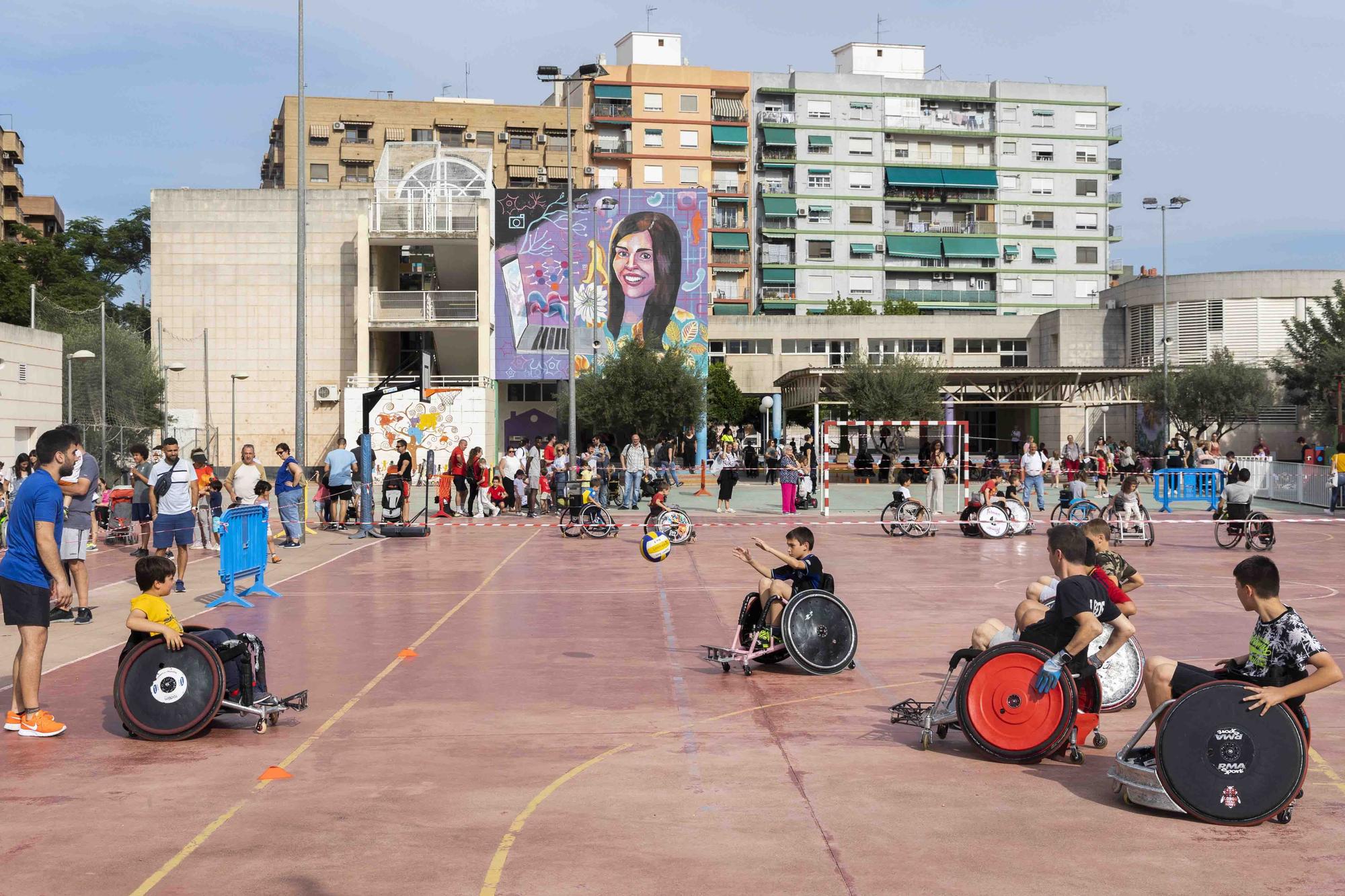 Así ha sido el día del deporte adaptado en el CEIP Tomás de Villaroya