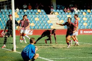 Alex Compa tiene el mejor promedio de Primera Federación: un gol cada 40 minutos