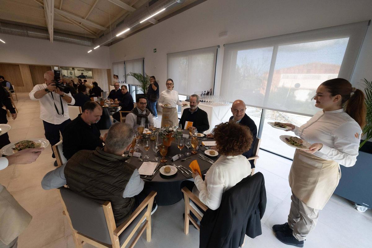 Delicatessen en la primera comida de la Escola d’Hoteleria de Ibiza