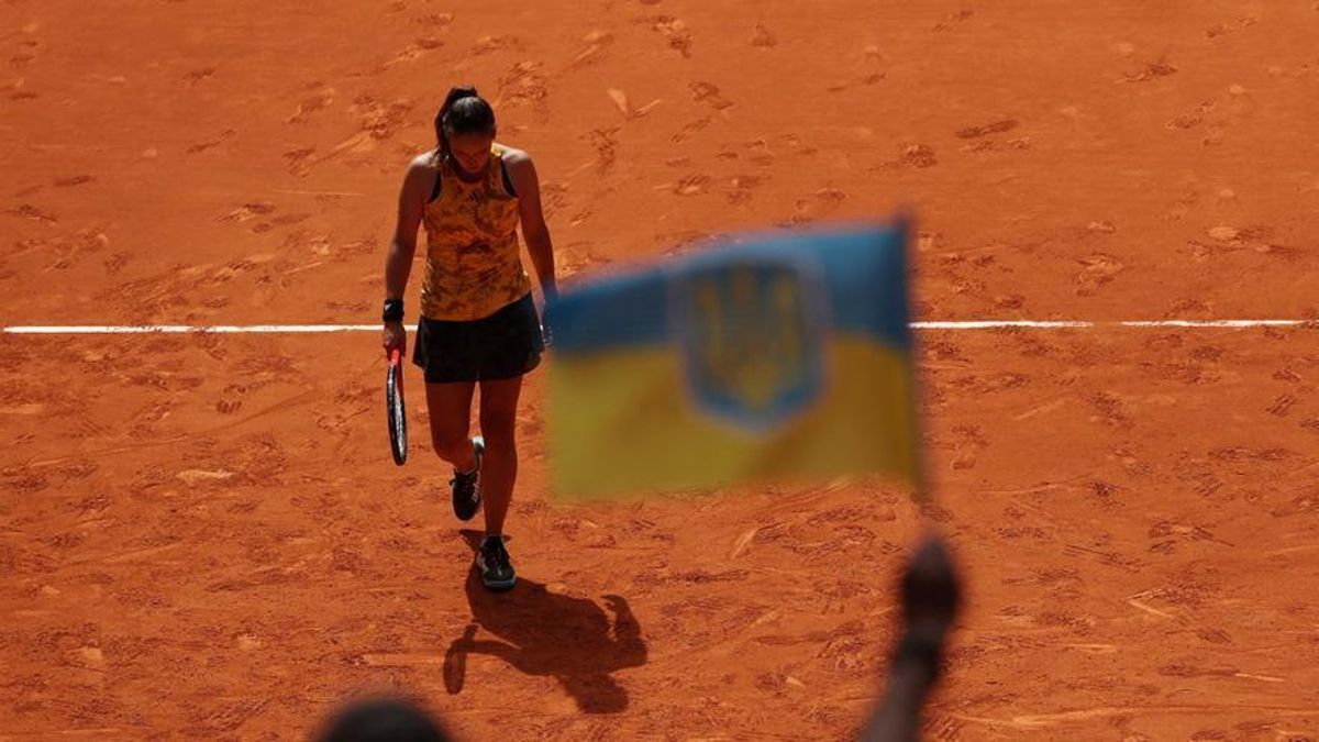 La rusa Kasatkina, durante su partido ante la ucraniana Tsurenko en Madrid.