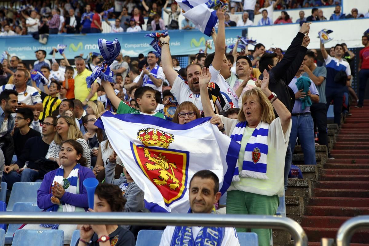 Las mejores imágenes del triunfo del Real Zaragoza sobre el Oviedo por 1-0