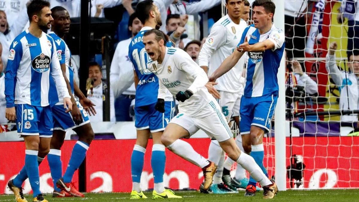 Bale celebrando su segundo gol, el tercero del Madrid, que ratificaba el triunfo de los blancos