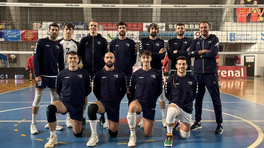 El Voley Palma salva la patata caliente en Lugo