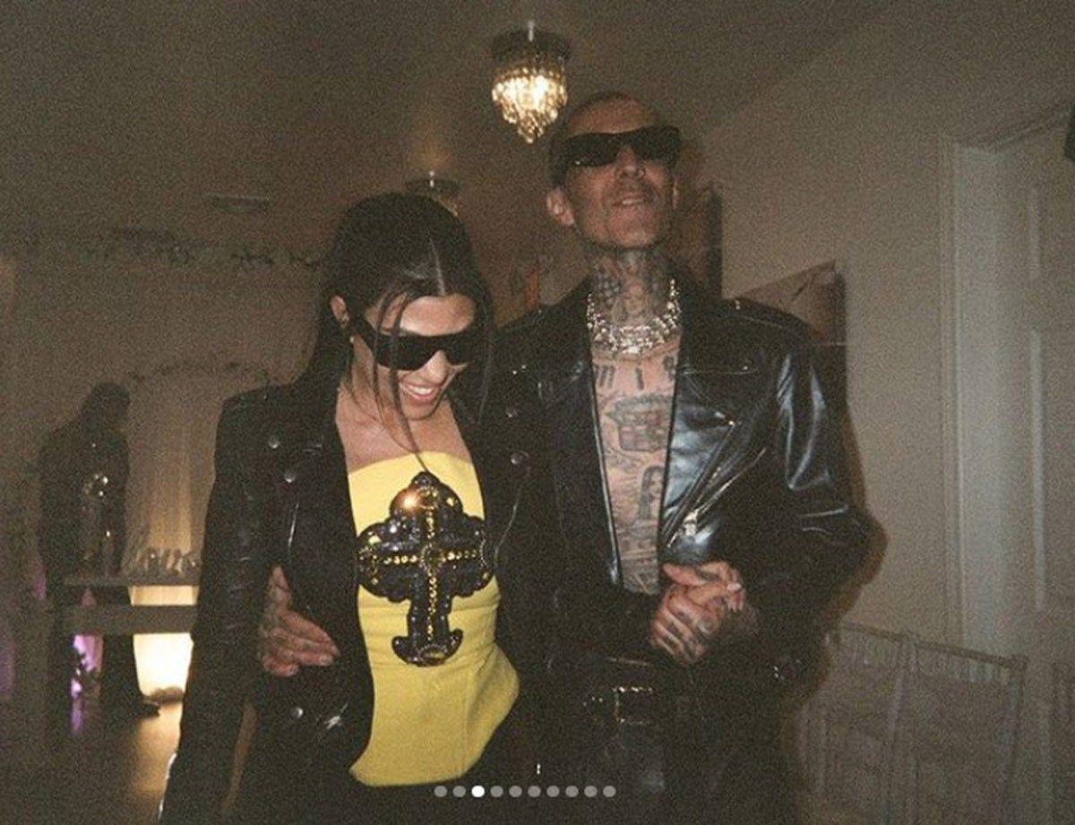 Kourtney Kardashian y Travis Barker en su boda en Las Vegas