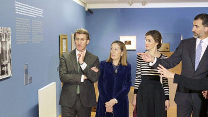 Don Felipe y doña Letizia inauguraron ayer la exposición &#039;El primer Picasso. A Coruña 2015&#039;.