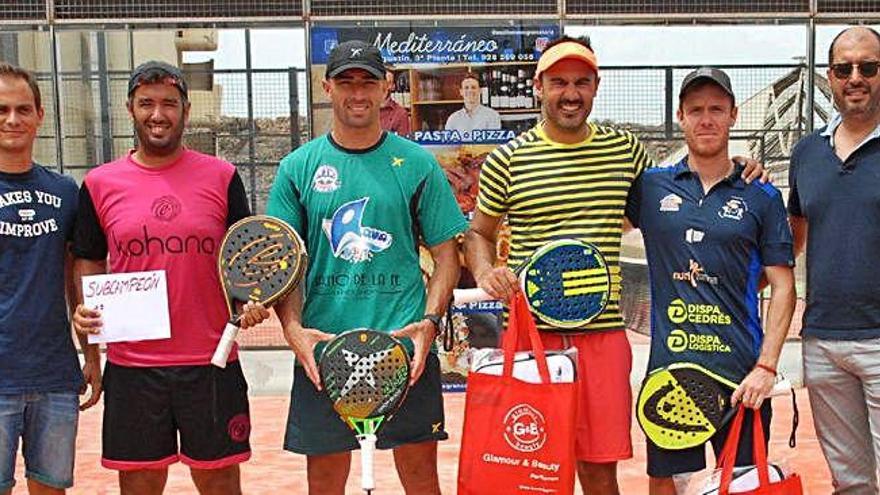 Álamo y Sáenz se llevan el Open Pádel D16