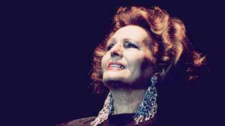 Badasom rinde un homenaje a Amalia Rodrigues