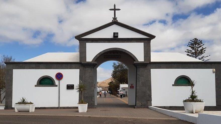 El Cabildo desbloquea la ampliación del cementerio de Arrecife