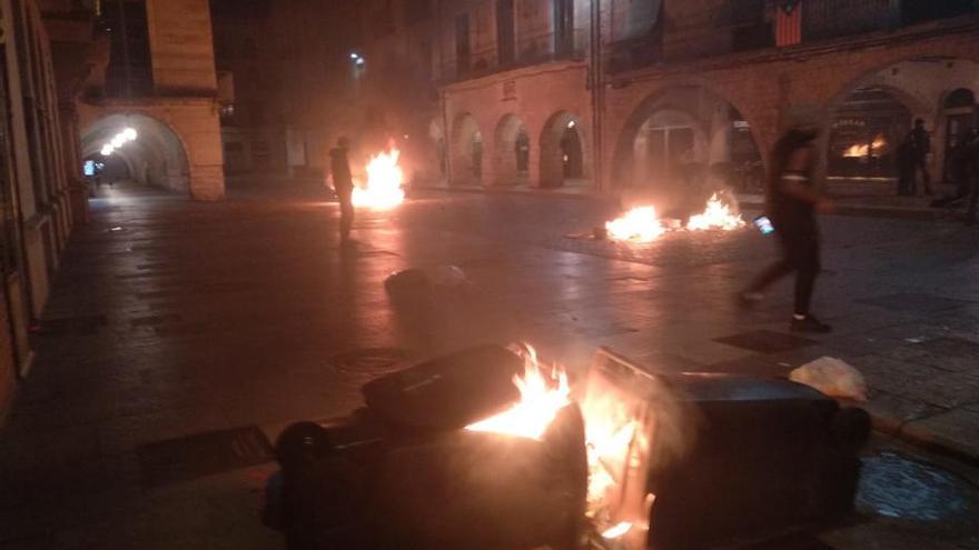 Segona nit de disturbis a Girona per l&#039;empresonament de Pablo Hasél