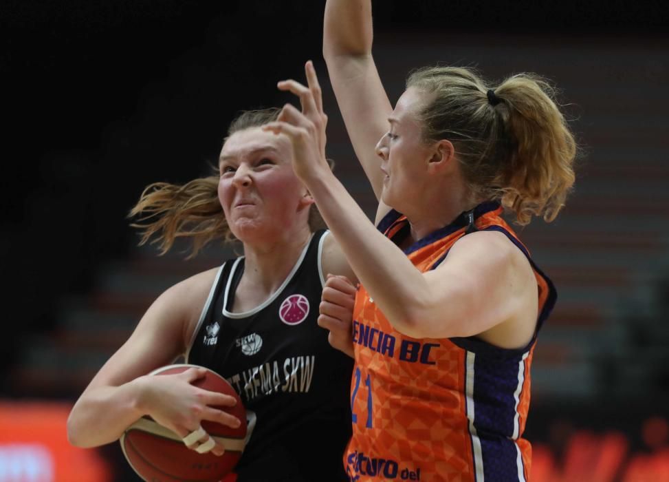 Las mejores imágenes del Valencia Basket - Basket Hema SKW