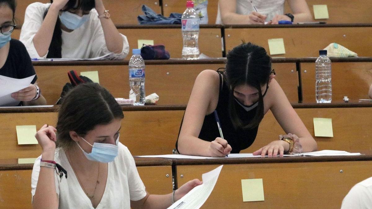 El Gobierno presenta una nueva Selectividad basada en la 'madurez académica' y las competencias.