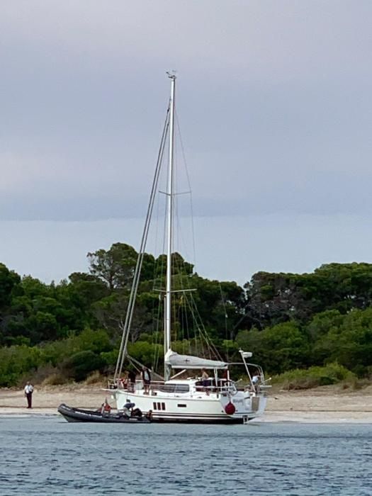 Barcos varados en la Colònia de Sant Jordi