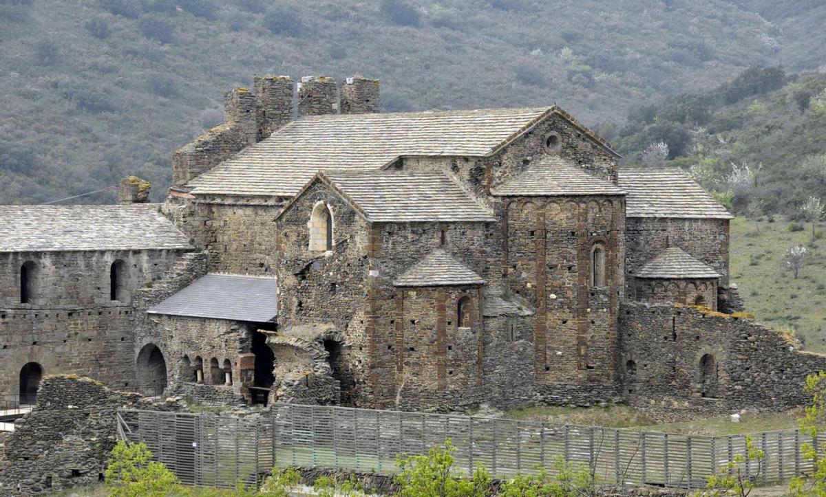 L’abadia benedictina de Sant Quirze de Colera, una joia encara poc coneguda | JORDI MESTRE