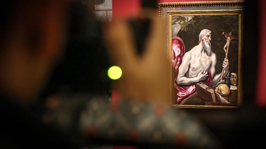 Un cuadro de El Greco permanece expuesto en una sala de la catedral