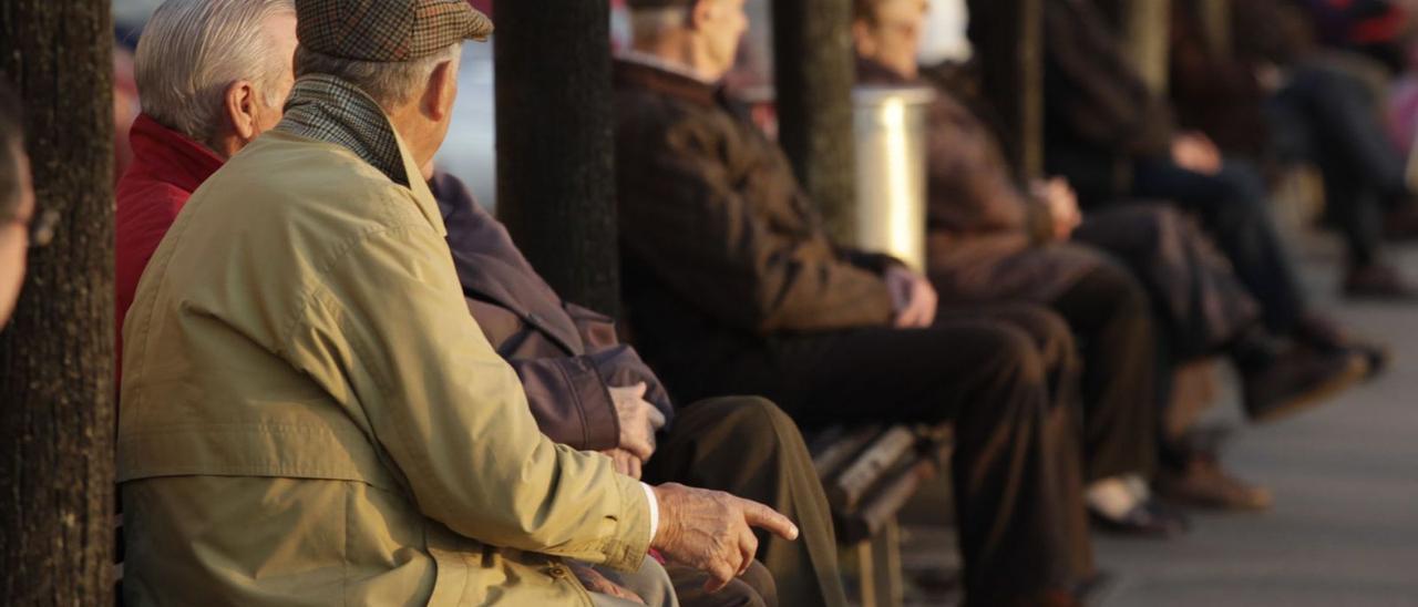 Gente mayor se enfrenta al edadismo, discriminación por edad. Una Cátedra de la Univesidad de Vigo lucha para erradicarlo. |   // JUAN PLAZA