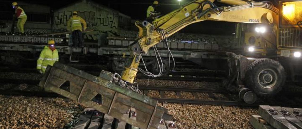 El Consell sitúa en diciembre la llegada del AVE a Castelló por el retraso en las obras