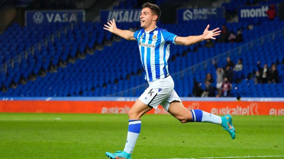 Vídeo | El Real Zaragoza sueña con Karrikaburu si da salidas en ataque