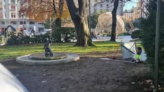 La histórica fuente que vuelve a echar agua (muchos años después) en el Campo San Francisco de Oviedo