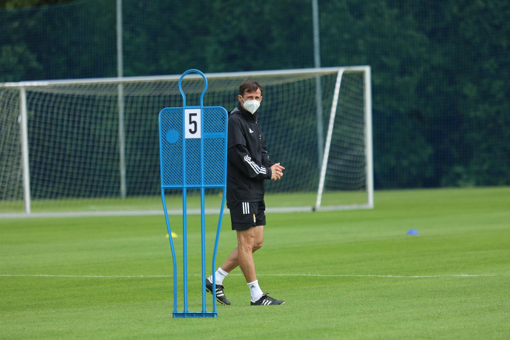 El entrenamiento del Oviedo tras perder en Girona