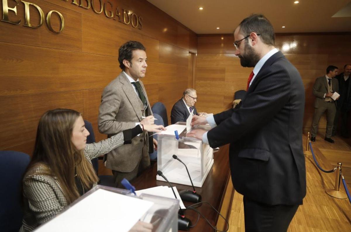 Elecciones a Decano del Colegio de Abogados Elecciones a Decano del Colegio de Abogados