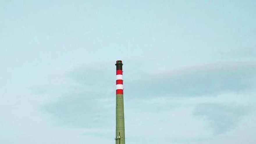 La central térmica de Iberdrola en Lada (Langreo).