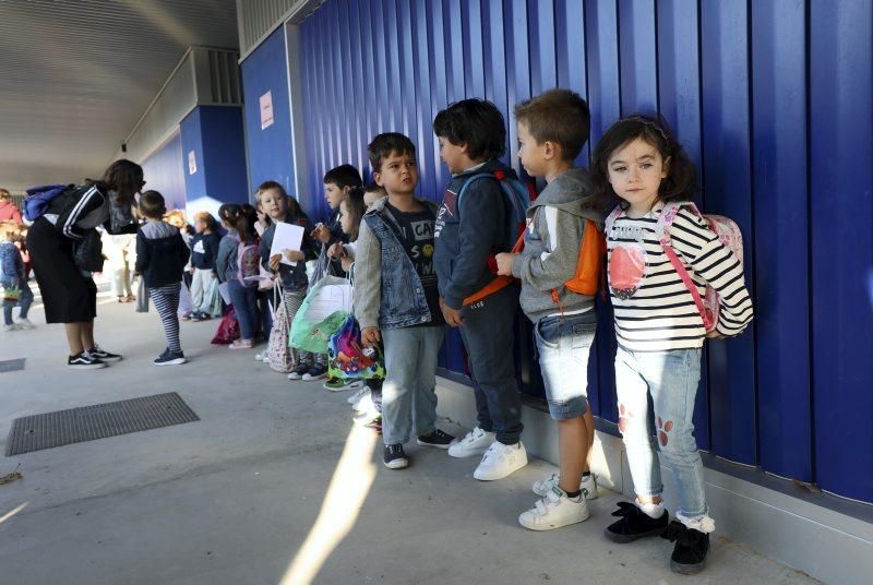 Primer día de clase en el nuevo colegio Parque Venecia