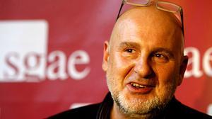 El nou president de la SGAE, Antón Reixa, assegura que els autors s’han tornat a apropiar el compromís per la casa.