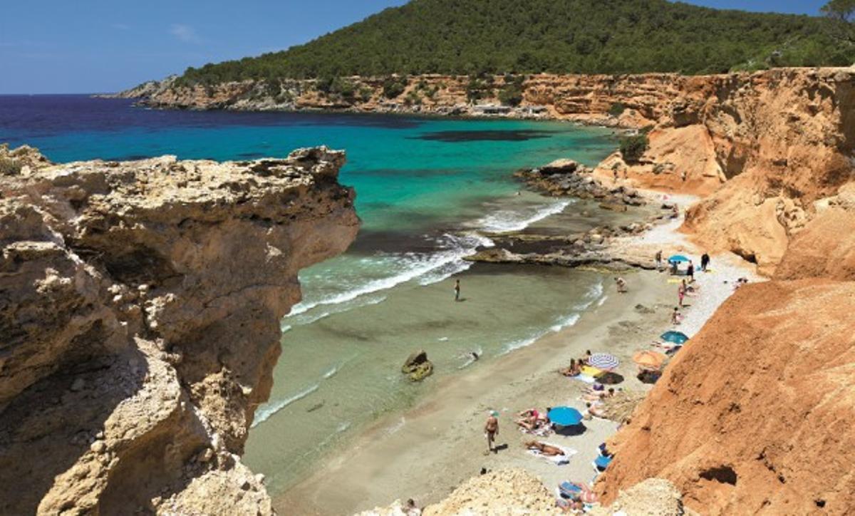 Playa es Bol Nou en Ibiza.