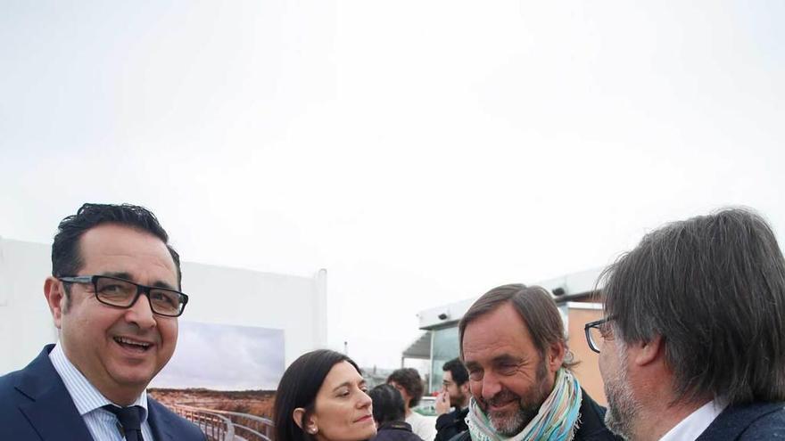 Por la izquierda, Julio González Zapico, Yasmina Triguero, Pepe Hevia y Alberto Tirador, ayer, en Salinas.