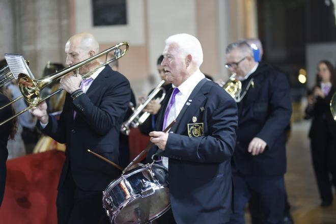 Todas las fotos de la Ofrenda del 17 de marzo por la calle La Paz hasta las 1:30 horas