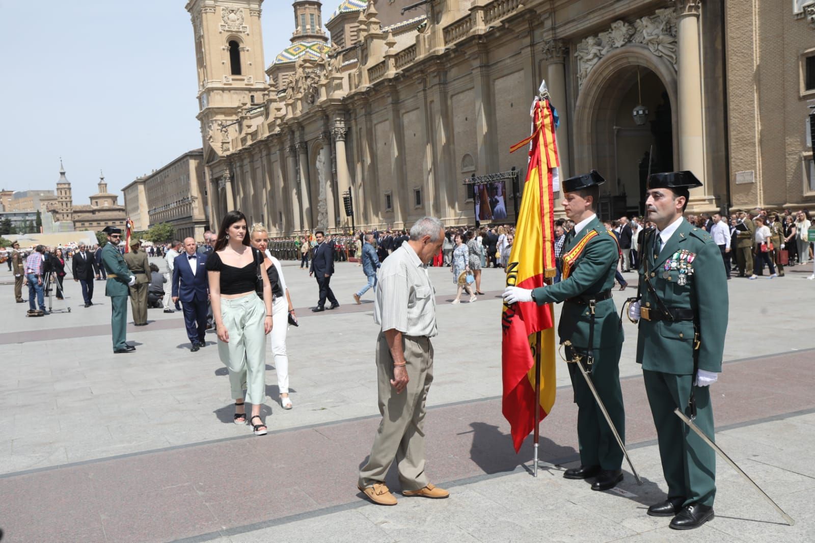 Jura de bandera civil en Zaragoza | Búscate en nuestra galería