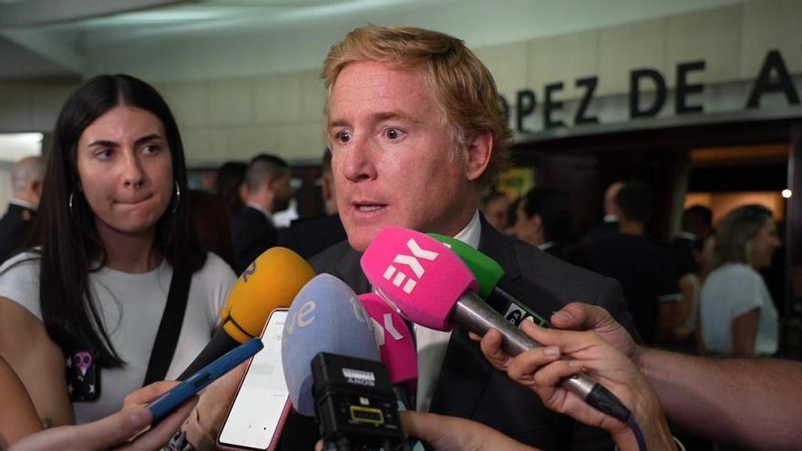 El alcalde de Badajoz tras la quema de diez coches esta madrugada: "Pido todos los medios para parar esta escalada"