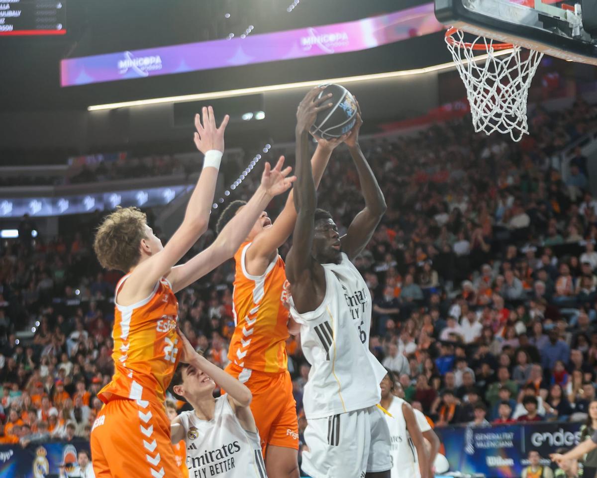 Final Minicopa Endesa 2026: Valencia Basket - Real Madrid