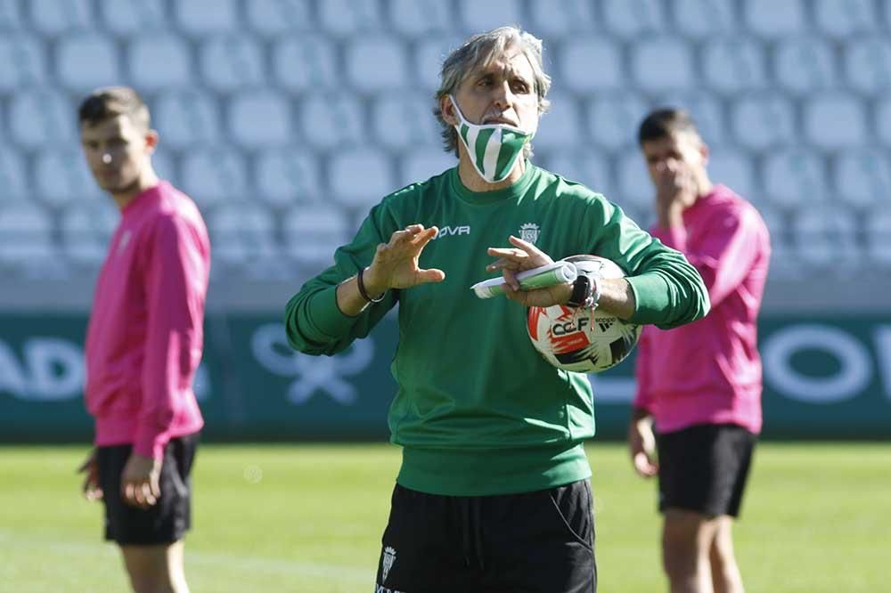 Pablo Alfaro ya entrena al Córdoba