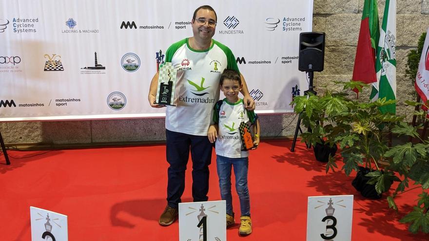 Pérez Candelario y su hijo ganan el Torneo Leça Chess Open de Portugal de ajedrez