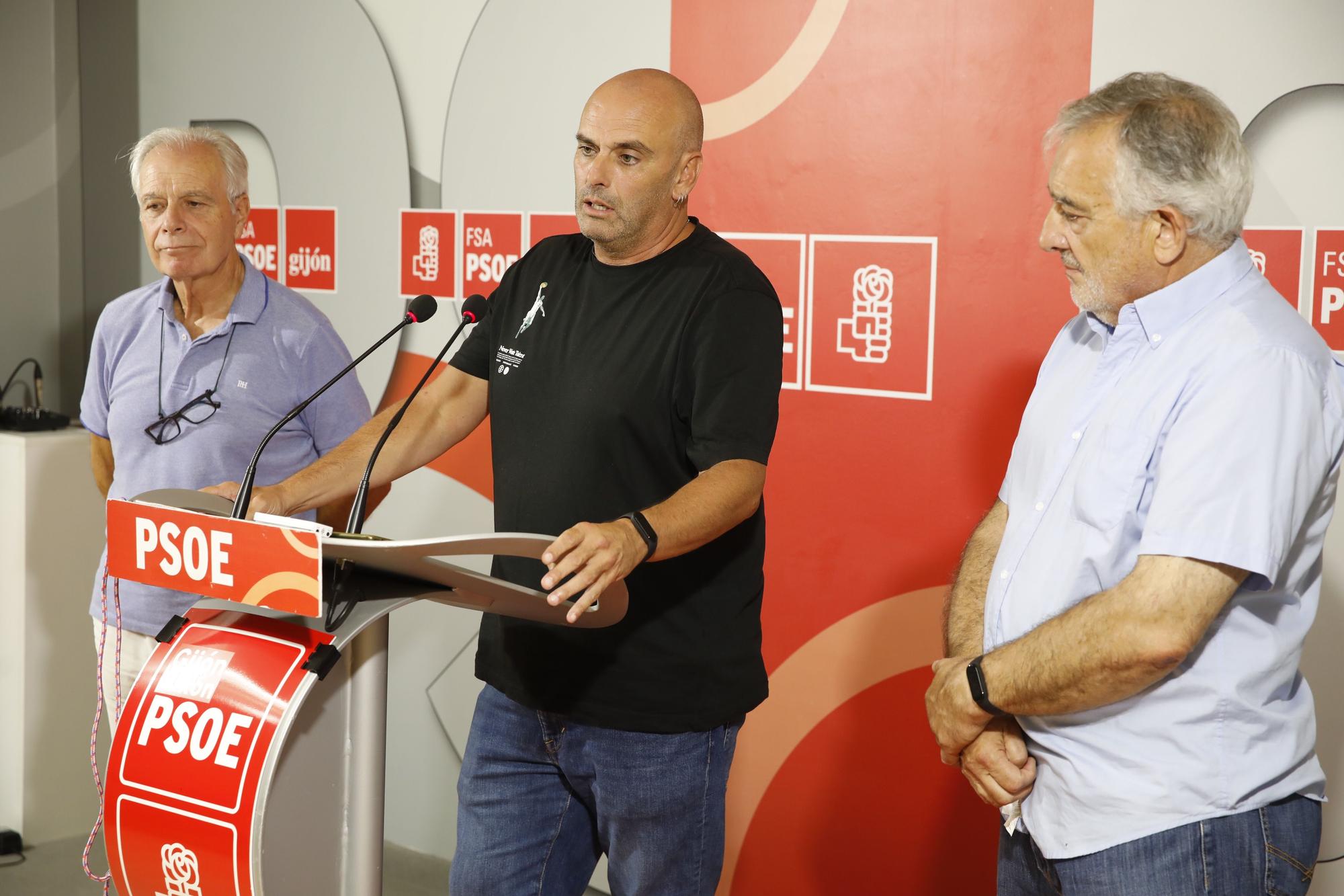 EN IMÁGENES: Reunión de la ejecutiva del PSOE gijonés tras salir adelante el proceso de primarias