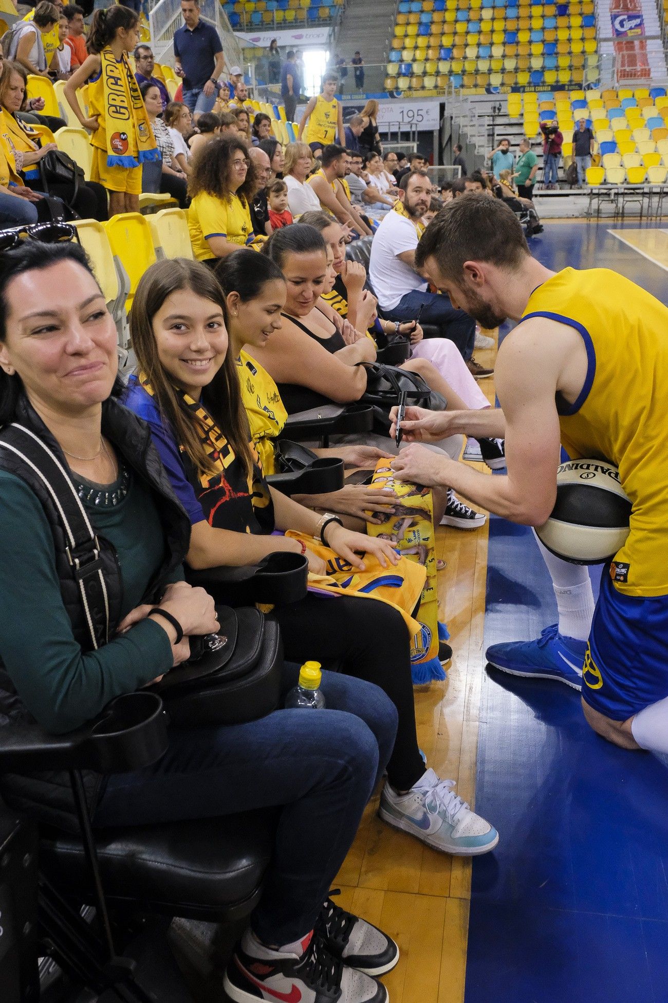 Despedida del Granca desde el Arena para la Copa del Rey