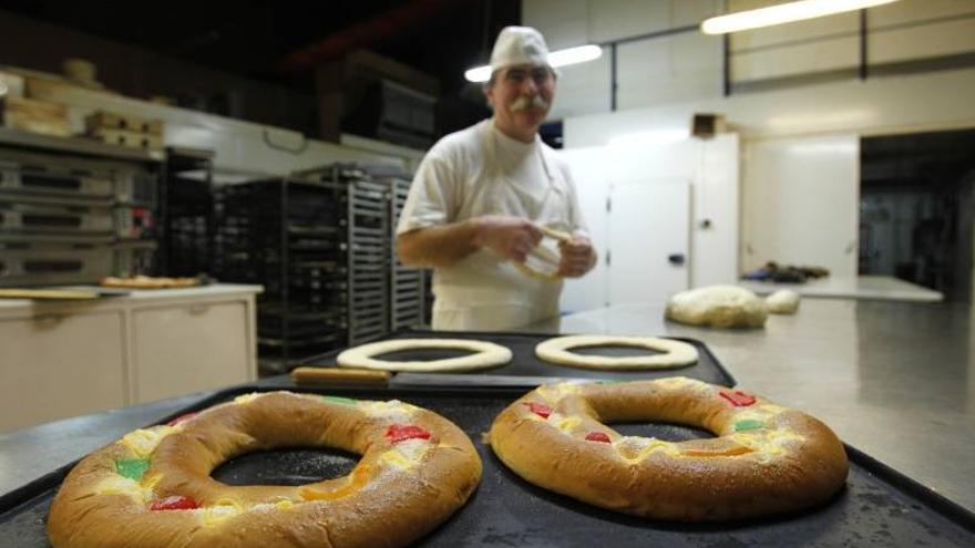 El horno se calienta para el Roscón gigante