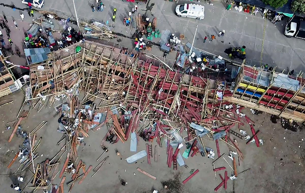 Trágico derrumbe de una grada en una plaza de toros en Colombia: al menos cuatro muertos y decenas de heridos