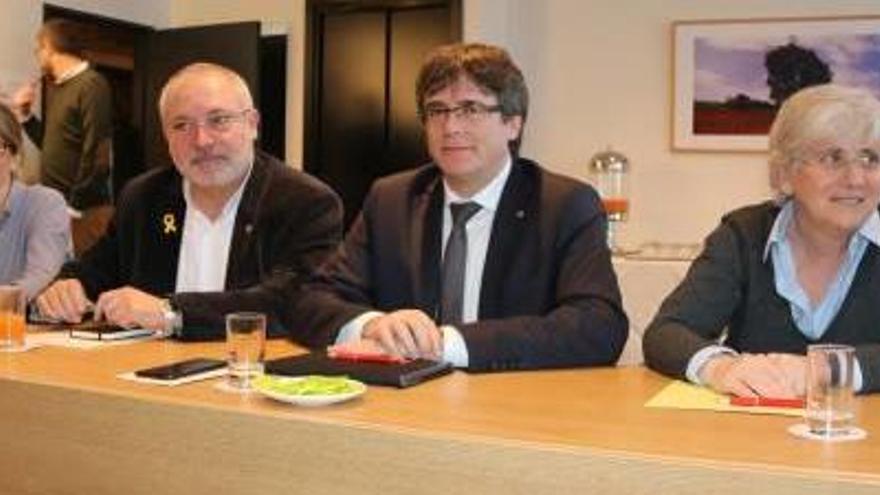 Elsa Artadi, Puig, Puigdemont i Ponsatí a Brussel·les el febrer