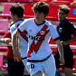 Marcos Parriego es un centrocampista de 18 años que juega en el Rayo