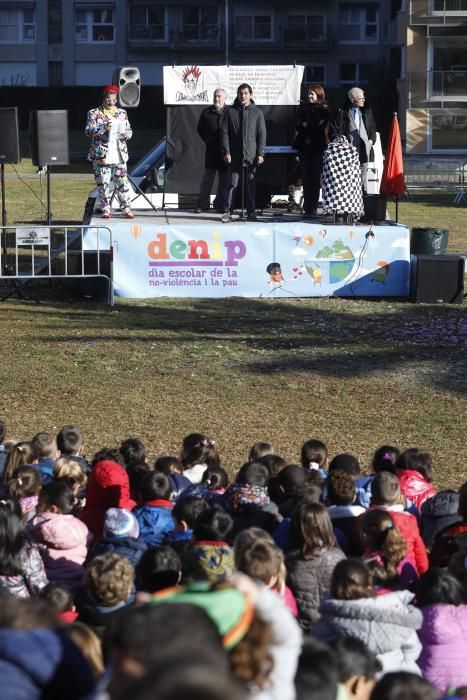 Dia Escolar de la No-Violència i la Pau.