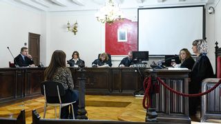 Absuelta la imputada por entrar en la historia de una médica en Zamora: era para cuadrar turnos en Camarzana de Tera