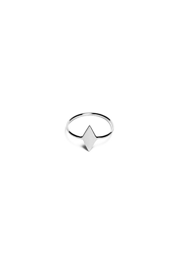 'Anillo solidario' by Nagore Aranburu